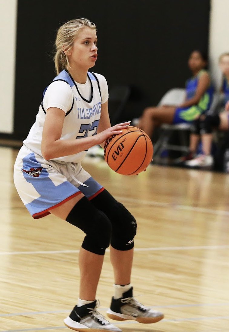 NailDusty's tweet photo. A great weekend of Basketball at #PGHDuelForTheDynasty.I’m so proud of Grace and the @tulsaladyhawks with the way they  battled to finish with another 4-0. You can see these girls getting better every tournament.@PGHCircuit @PGHOklahoma @PrepGirlsHoops @NailGrace23 https://t.co/rdk0jzug8t