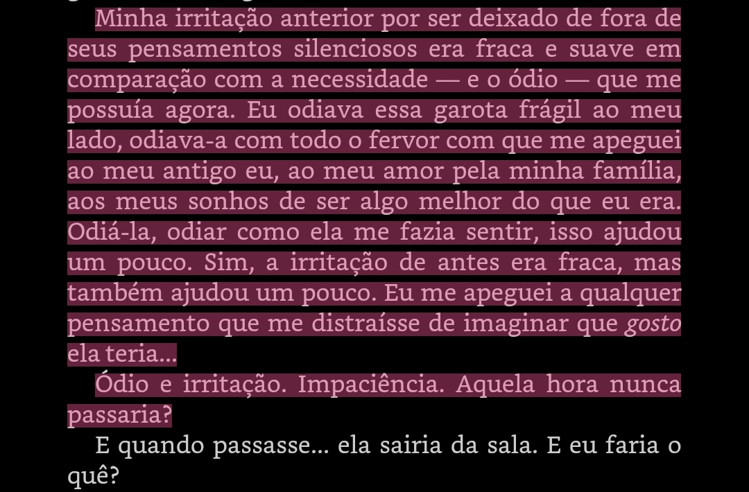 amanimslove's tweet photo. ummm então o edward odeia a bella??? interessante. muito interessante kkkkkk #soldameianoite https://t.co/ecCfHTpJqs