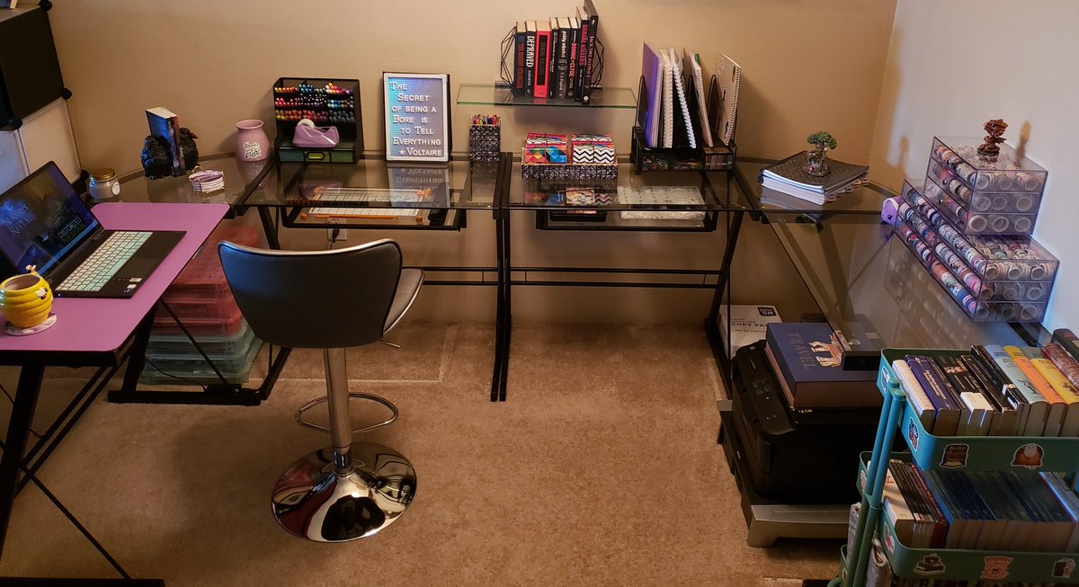 I got a new desk! I can finally spread out and be comfortable while I'm writing/editing. 
#writingcommunity What does your writing space look like?