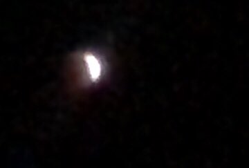 CryptoBeardium's tweet photo. Tonight’s #LunarEclipse. 

#lunareclipse2022 https://t.co/lhzt8OSkJz