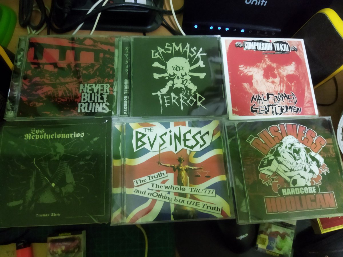 mkazizi's tweet photo. Webstore updated
Purchase here :
https://t.co/U5R49jh4Ie
#neverbuiltruins #gasmaskterror #compulsiontokill #losrevolucionarios #thebusiness #malformedgentlemen https://t.co/lNBCGw55Vz
