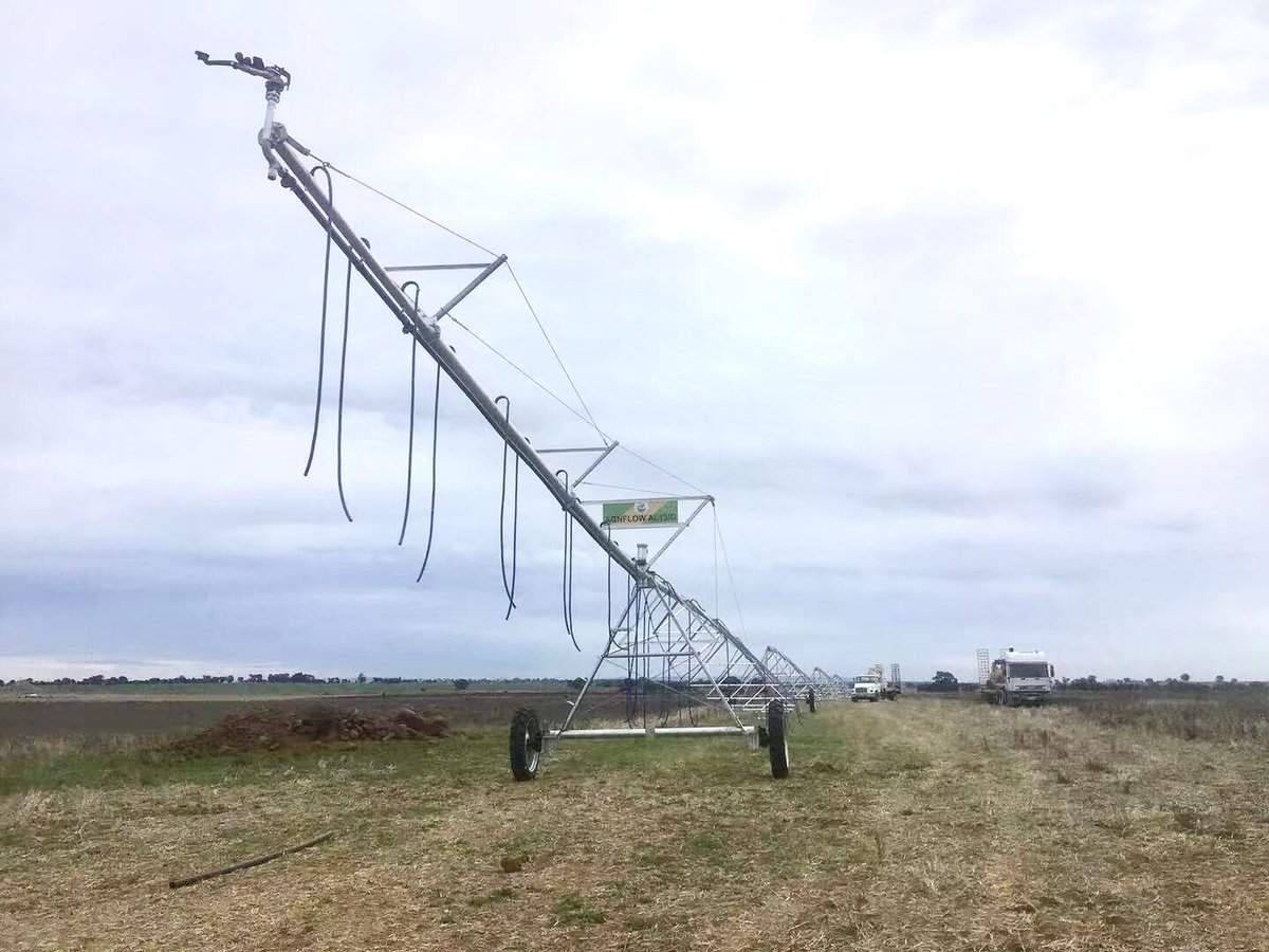 agnFlow's tweet photo. Another week at paddock, putting up a towable center pivot with our Australian made aluminium pipes. Don’t stop and work hard when you can. #centerpivotirrigation #farmmachinery https://t.co/4JZC1cc1hW