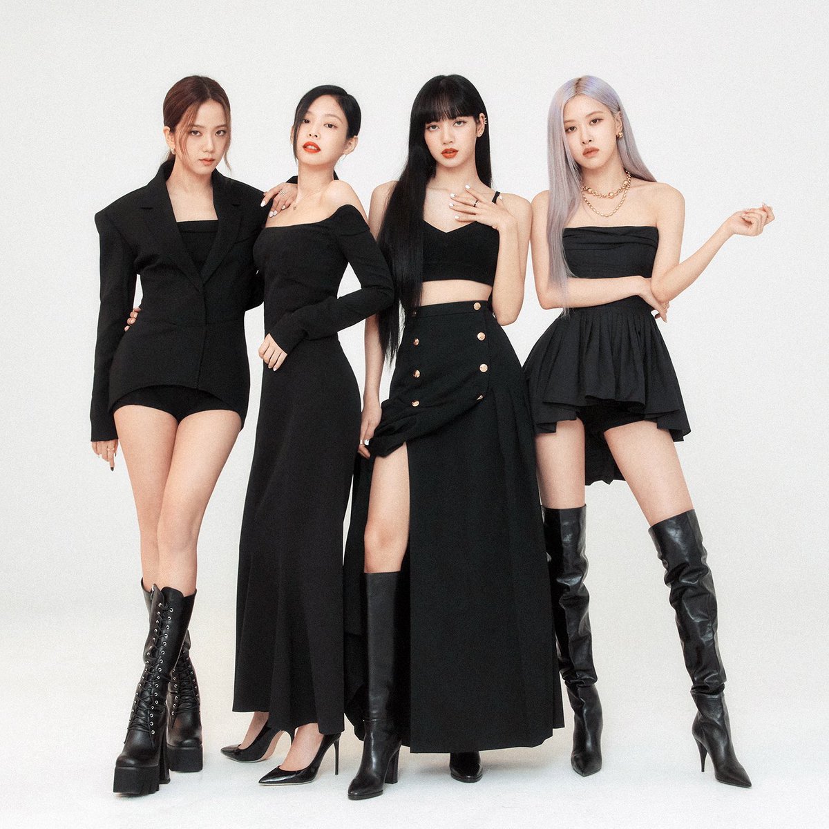 LaliceUpdates's tweet photo. TOP 10 @BLACKPINK’s most-streamed songs so far in MAY 2022 on @Spotify: 

1. #MONEY - 11.2M
2. HYLT - 6.1M
3. #SG - 4.7M
4. #LALISA - 4.3M
5. KTL - 4.1M
6. D4 - 3.9M
7. Lovesick Girls - 3.6M
8. SOLO - 3.4M
9. Pretty Savage - 3.2M
10. BOOMBAYAH - 3.1M https://t.co/3KltEgZEiw