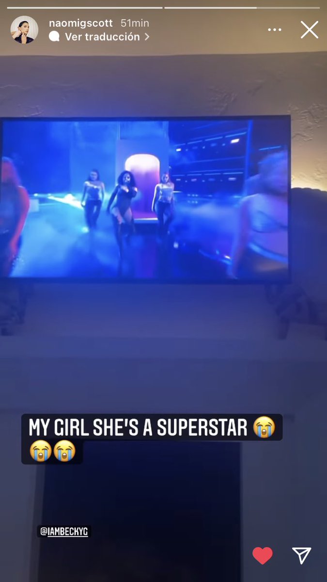 BeckyGMexico2's tweet photo. Naomi Scott compartiendo en IG Stories su emoción durante la presentación de Becky G en los #BBMAs. 💖 https://t.co/cPdnrR7pSf