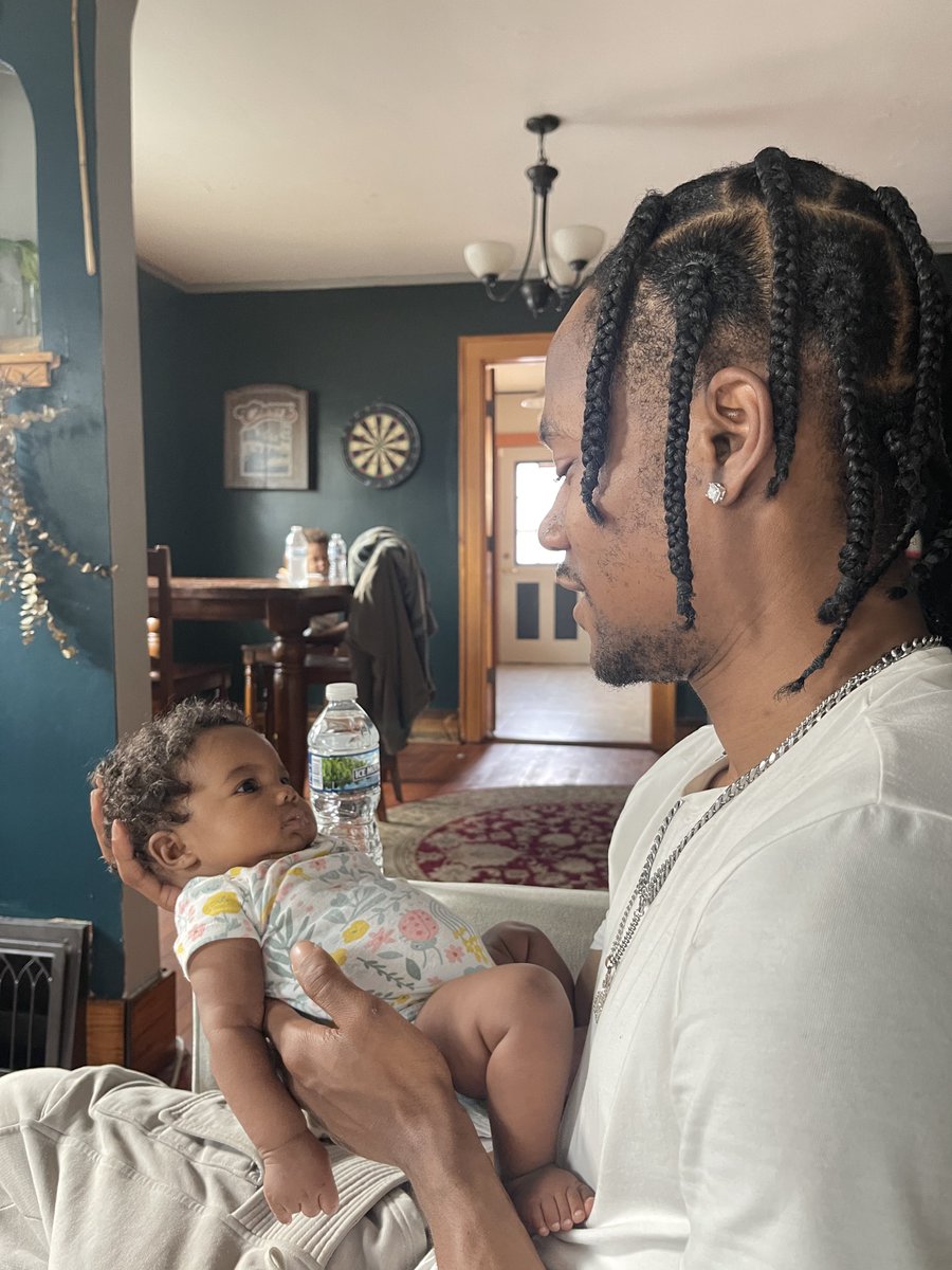 KeefBrain's tweet image. The first time around I wanted a girl and now this shit is real (Don’t tell Elias).