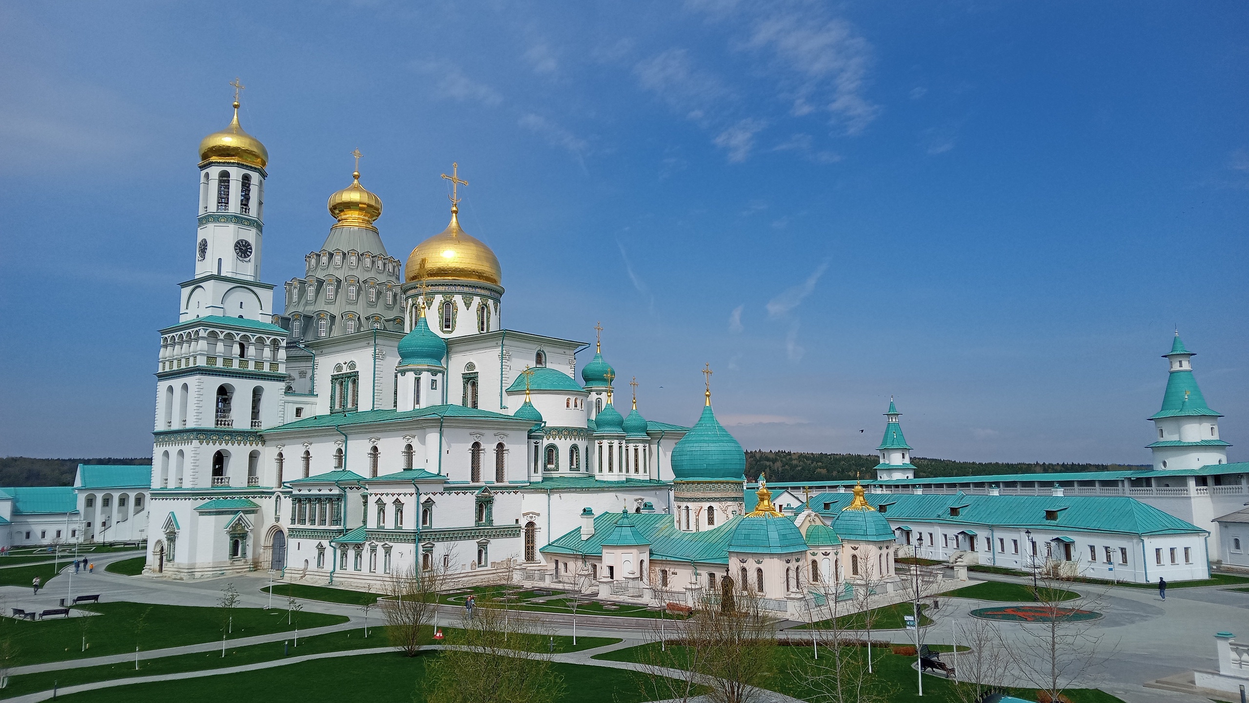Новоиерусалимский монастырь 44 церкви