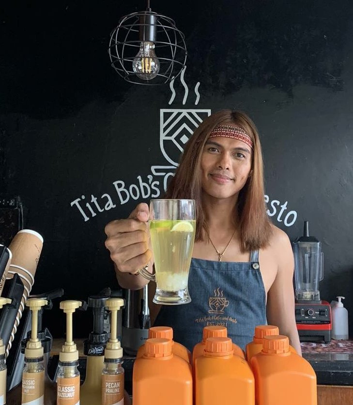 JserLeon's tweet photo. When and where everything is smile and perfect just like you try to visit Tita Bob's Cafe and Resto by. John Rowel Recile   at Travel to Baguio City, Philippines 
Kings will serve you 
By the way I'm king of the north tuguegarao👑💪❤📷 #ibanagtribe 
IG.jserleon
photo by. Aeron p https://t.co/ERL63uKxQ9