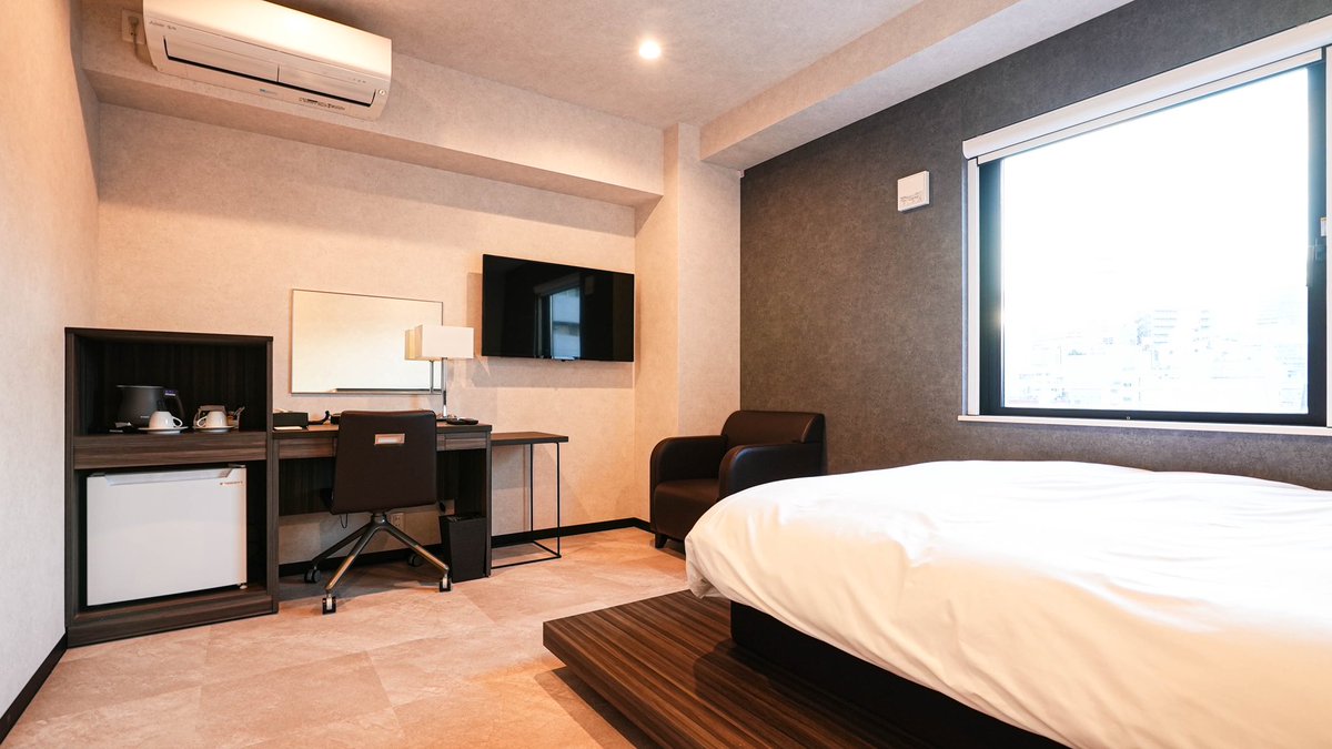 HotelParman's tweet photo. こんにちは😃
ホテルパーマンです。

今のお時間より宿泊のチェックインできます。
チェックアウトは翌日11時迄｡
その他休憩の利用もできます。
お待ちしております。
是非ホテルパーマン🏨へお越し下さいませ｡

🏨千葉市中央区栄町26-3
☎️043-216-3500

#ホテルパーマン
#休憩
#120分
#180分
#宿泊 https://t.co/bzxocnVMRZ