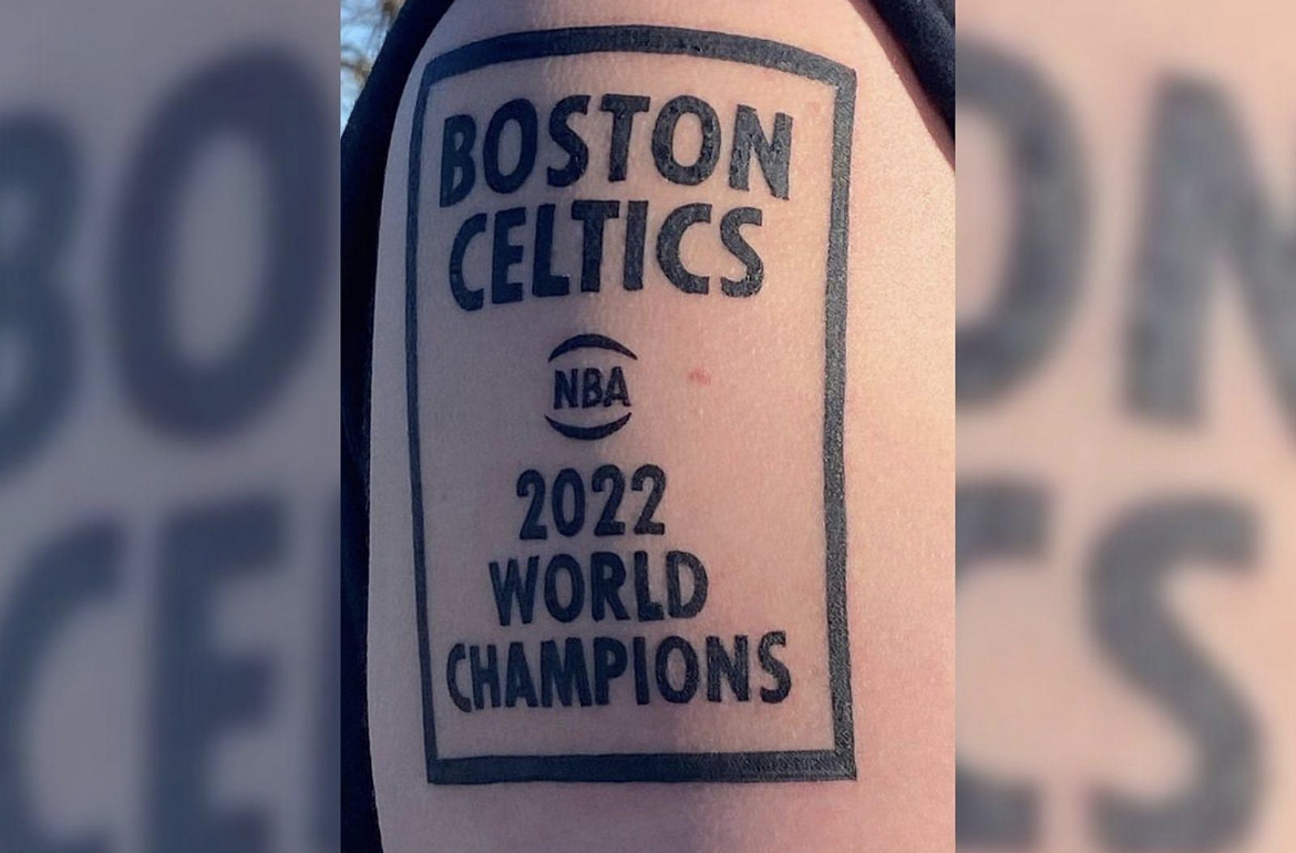 FS2b1jeVIAEuCD4?format=jpg&name=medium