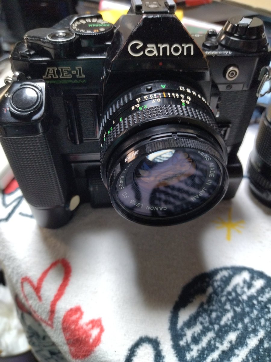 gogogo1111gogo's tweet photo. CANON AE-1PROGRAM
モータードライブ付けるとカッコいい
#AE1PROGRAM
#CANON https://t.co/HVCbVD4whT