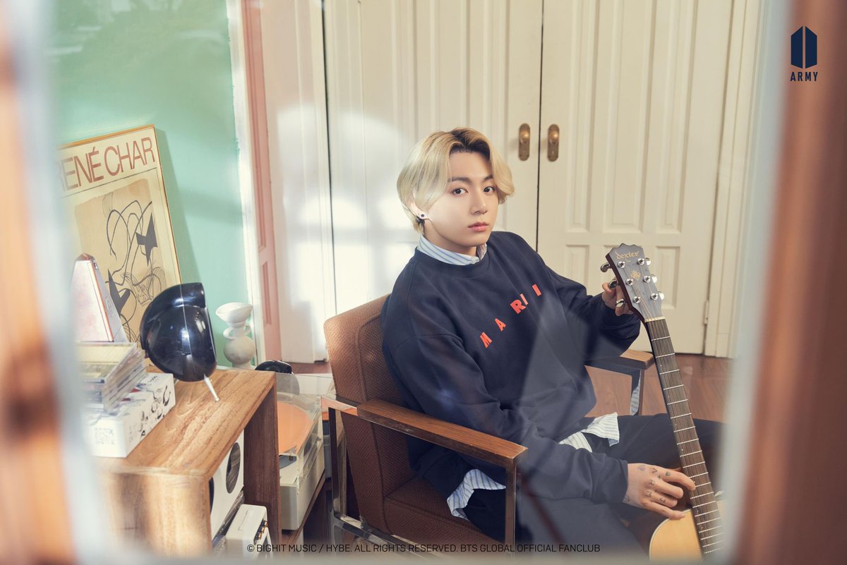 armysyoungforev's tweet photo. Membership content #Weverse #Jungkook #RM #Jimin #Jin #V #revistade_Tae #ArmysYoungForEverUSA https://t.co/MbU35ufoic