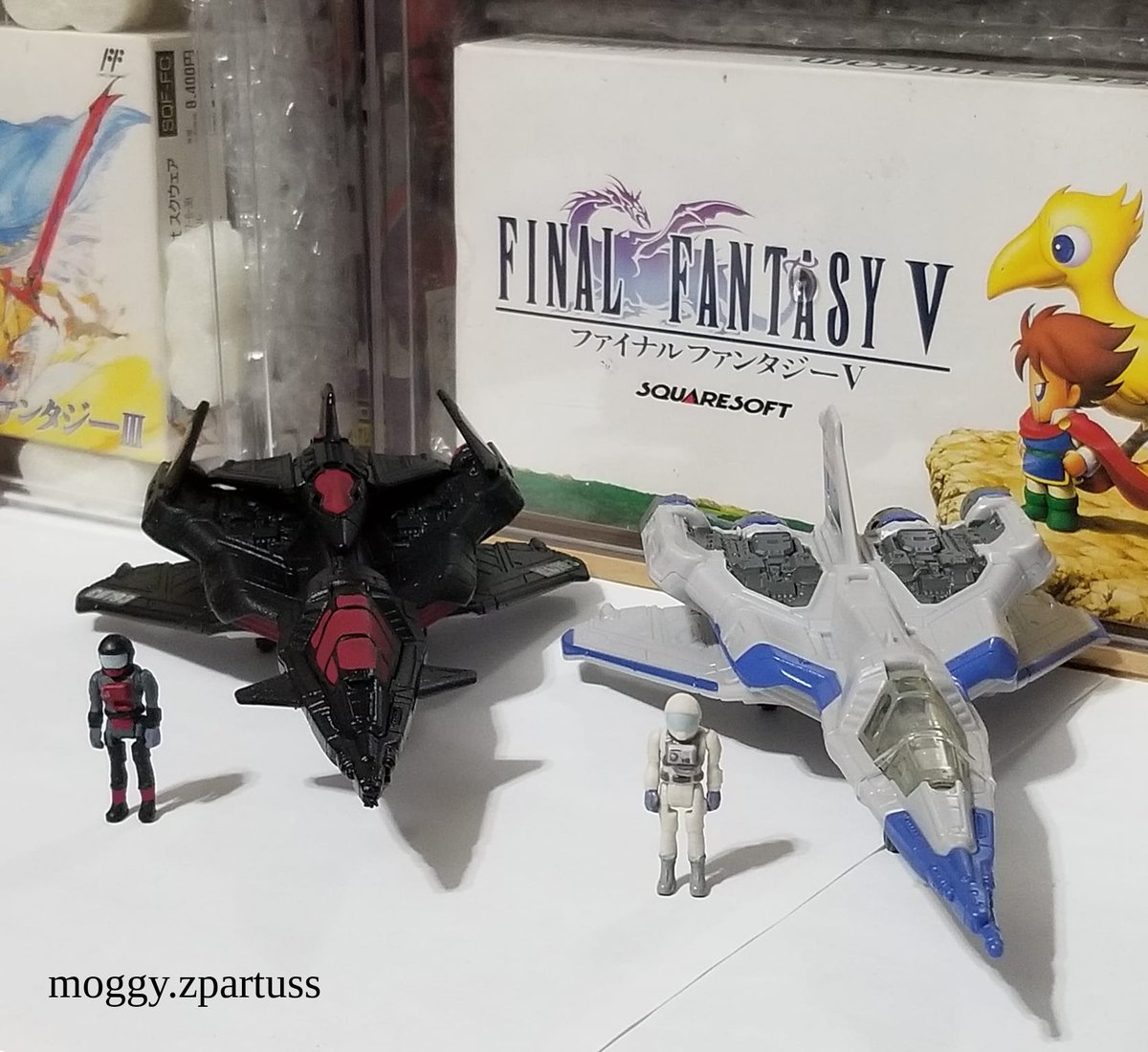 MoggyZpartuss's tweet photo. Cobra Night Raven II
Took a Buzz Lightyear XL-01 and customized as the Cobra Night Raven. Here with original counterpart. #nightraven #cobra #s3p #mars #customtoys #toycustoms #toycustomizer https://t.co/37cmSRZ3wc