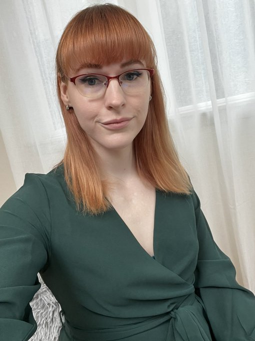 I can be your Mommy. https://t.co/eqZY3nawCw