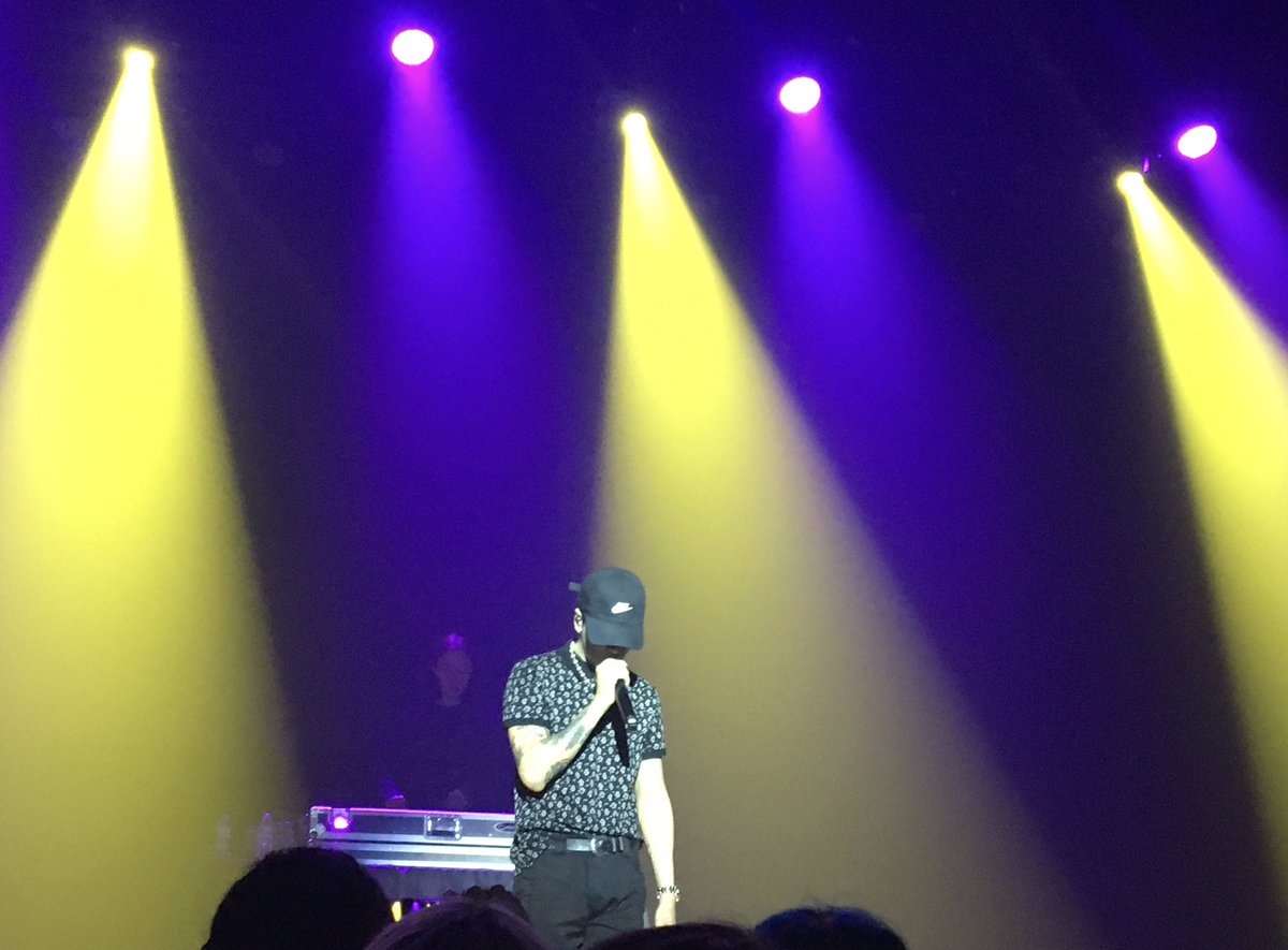 Lovewords22's tweet photo. #SamHong #Chicago #GROOVL1NinChicago
#GROOVL1N #그루블린 #GROOVL1NinUSA #RAVI #라비 #Xydo #시도 https://t.co/nFKPf5l0cz