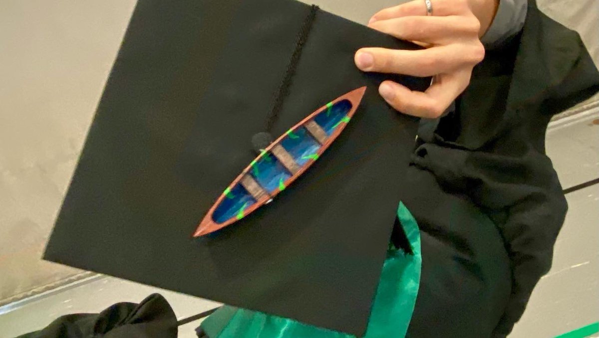 SandT_CArE's tweet photo. 2/2
The Votes are in! See the winners π₯π₯π₯of the best mortarboard π design and decorations for 2022 from the CArEE department graduates. ππ»ππ»
And the winners with their Glorious Prizes π!
#CreativeMiners !
Video 1/2. stills 2/2 https://t.co/2lkQEM7EP7