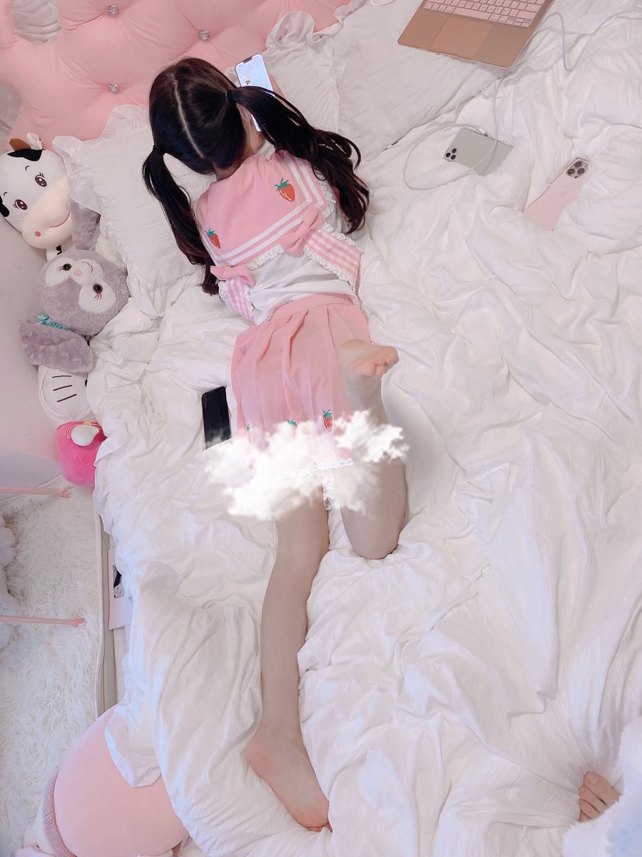 NHAKoPiPClZ1frb's tweet photo. #原味丝袜  #萝莉学生 https://t.co/B9kxcsRyEC