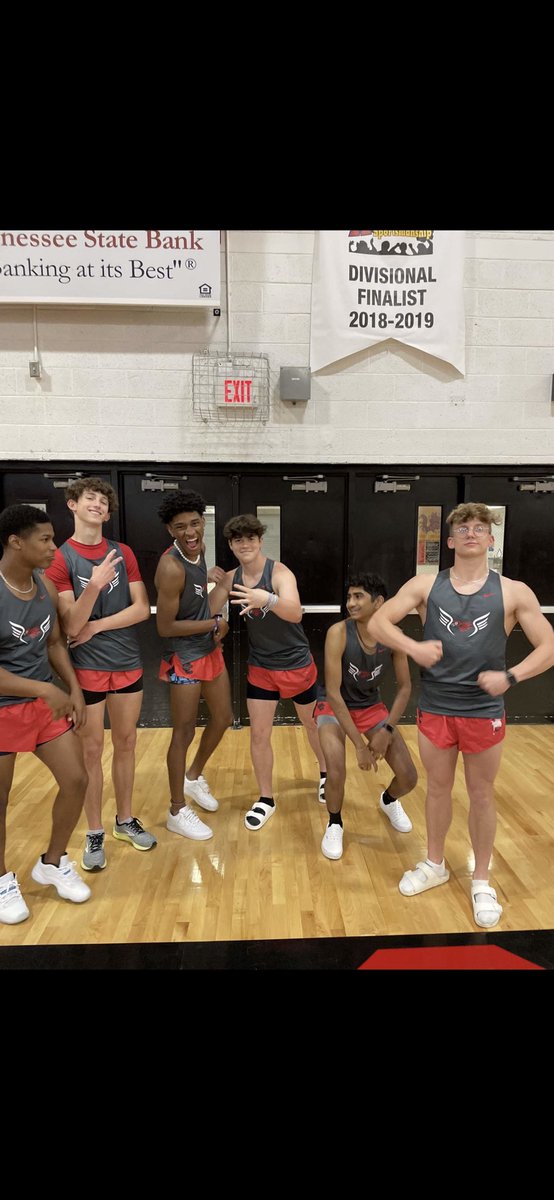 J4Realz's tweet photo. Track Season 22’ https://t.co/WPDIG0cwyt