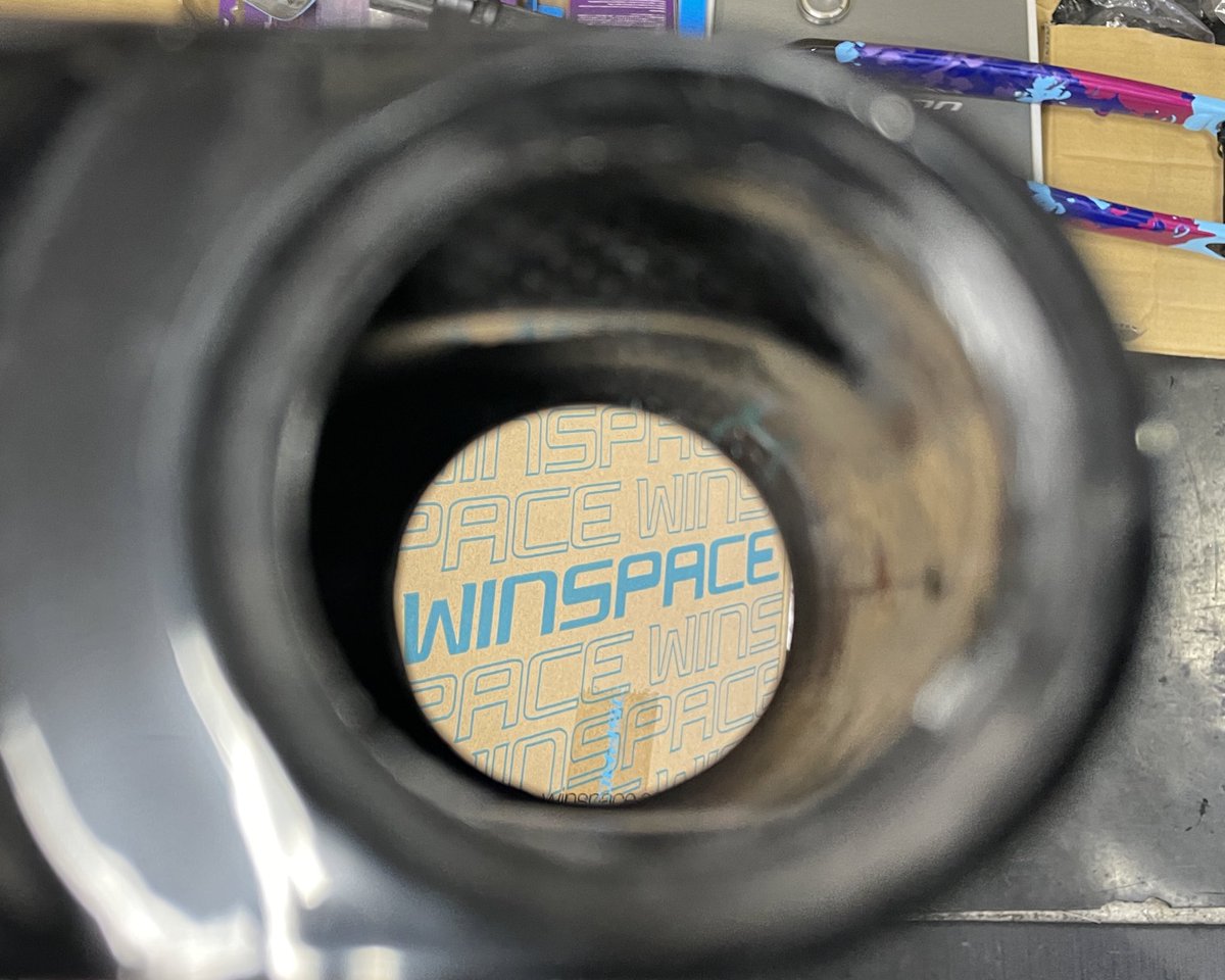 cspopeye's tweet photo. 今週はWINSPACE T1500からスタート🙋‍♂️
コンポーネントはULTEGRA Di2にて🚴‍♂️完成までもうしばらくお待ちくださいませー🙇‍♂️

#WINSPACE #T1500 #lunhyper #ロードバイク #ロードバイク好きな人と繋がりたい #ロードバイクのある風景 #自転車生活 #ロードバイク男子 #ロードバイク女子 #ultegradi2 https://t.co/neRKVyArxN