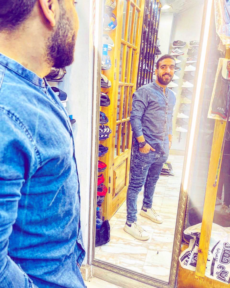 hosamHa18678917's tweet photo. #sedoo👟❤️❤️❤️ https://t.co/kbfGEhgwLB