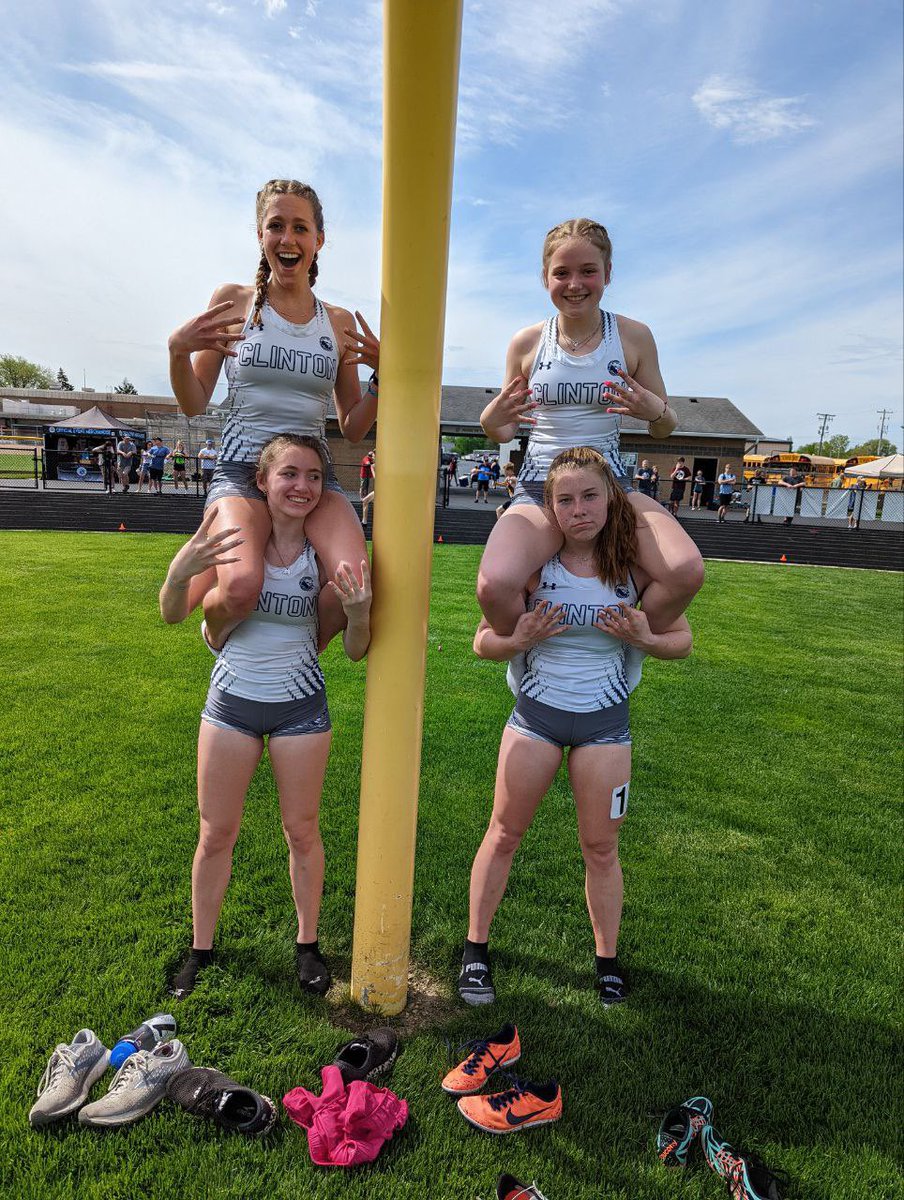CJSHS_Track's tweet photo. 🚨 Conference Champ Alert 🚨 

🏃4x800m Relay🏃
⚡️8:41.60⚡️
🥇@jost_ho 🇩🇪
🥇Cody Sullivan
🥇@hunnerg0414 
🥇@QuinnMccabe 

🏃‍♀️4x800m Relay🏃‍♀️
⚡️10:51.07
🥇Ava Mueller
🥇Hannah Hahn
🥇Emma Maly
🥇@paige_damman 

#FeedTheCougs

@clintonwischool 
@Gambl20 
@CoachWeck https://t.co/KBmM7dgLmG