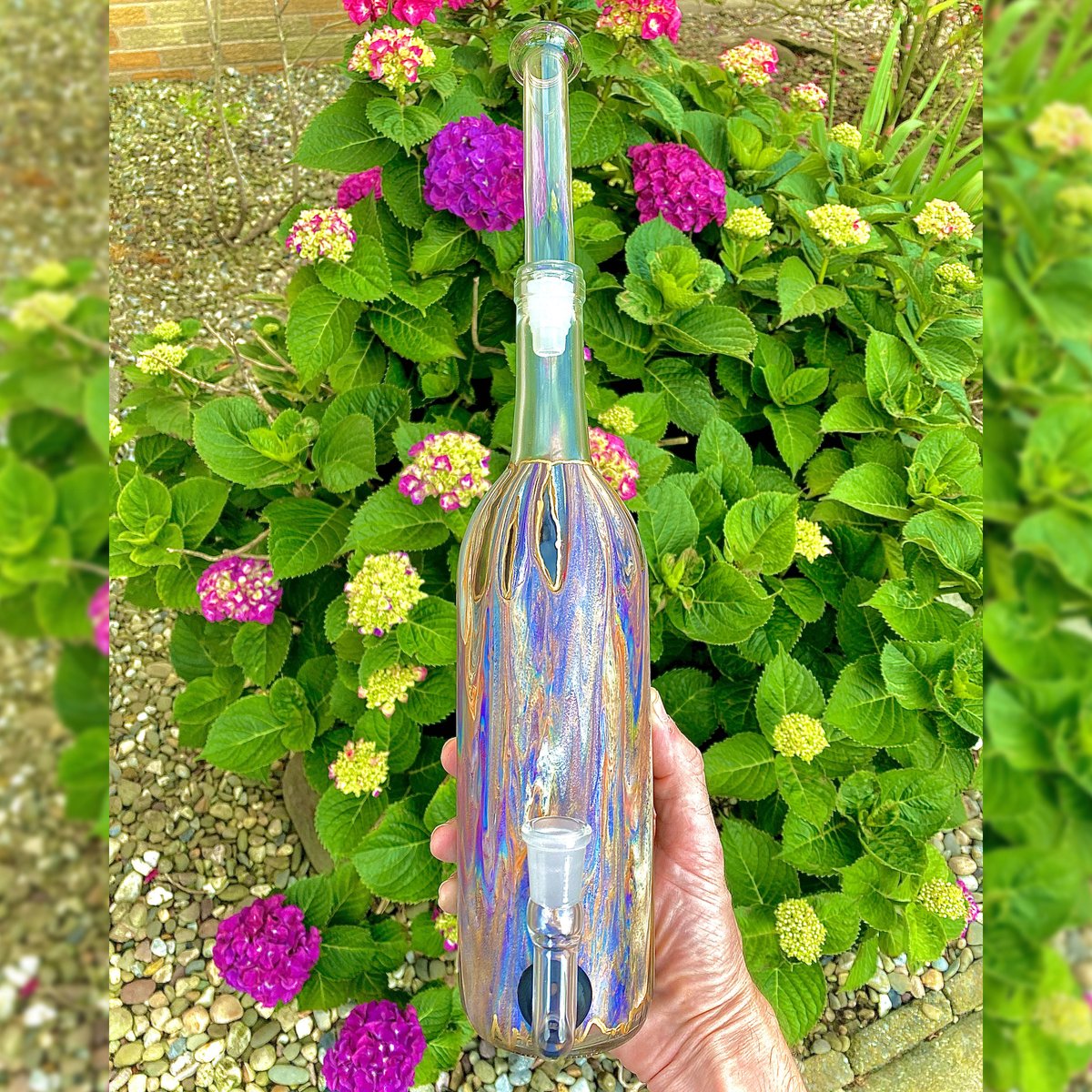 Upcycle_Glass's tweet photo. "It’s ok to show all your colors." 🌈⚗️🌿💨

📍 Get this upcycled water pipe at https://t.co/IclT42bhZg 🔗🌿🌿

#saveabottle #upcycle #UpcycleGlass #locallymade https://t.co/d8Fu6fpXrc