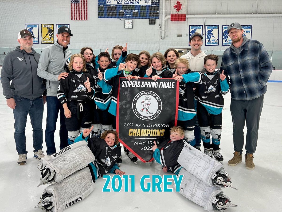 MNGreyDucks's tweet photo. 2011 Grey are Snipers Edge Spring Finale CHAMPS! https://t.co/NnqFTVi6Pv