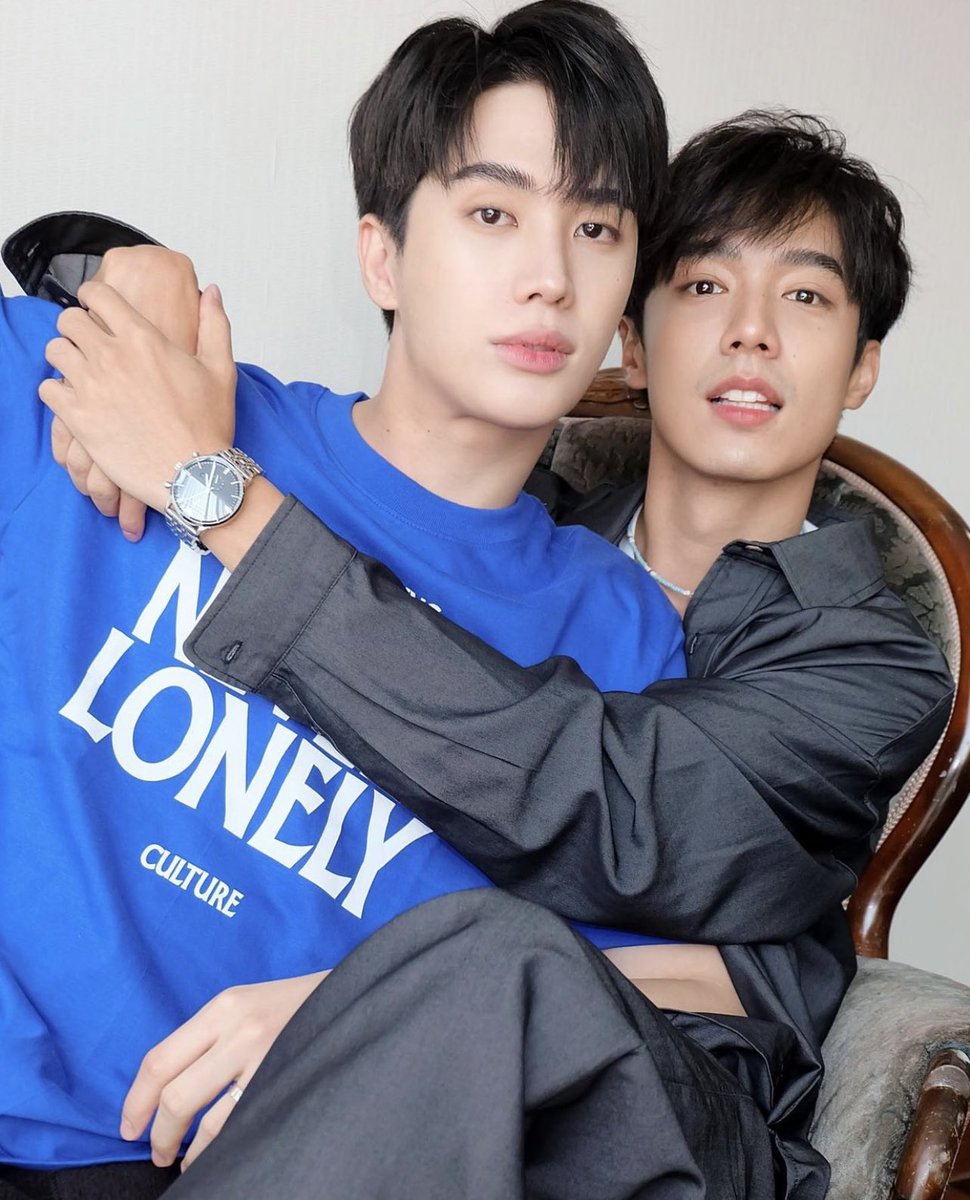 insarinofficial's tweet photo. ช่วงลงรูปเก่าวนไปจ้า 💙 
#innsarin https://t.co/xrNF393qMD