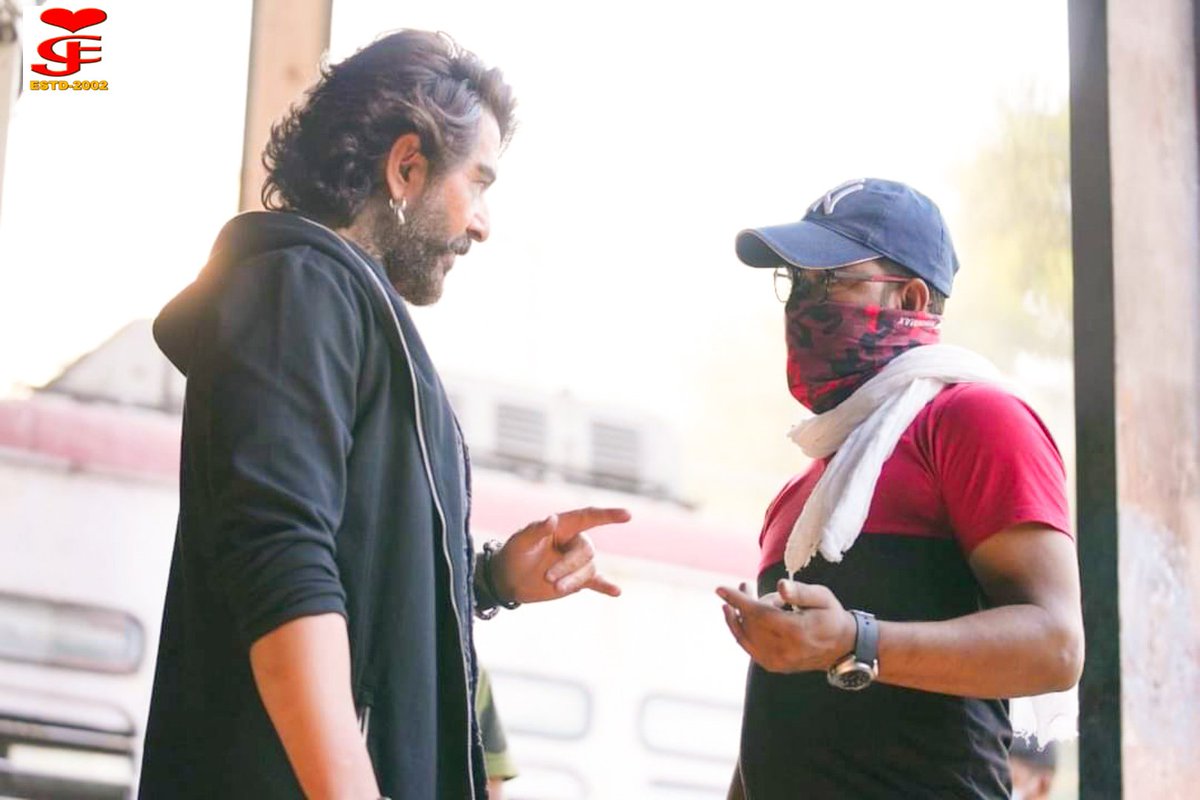jeetfansclubka1's tweet photo. Exclusive Picture #Raavan
#Raavan #BumperResponse #Blockbuster3rdWeek
@jeet30 @Lahoma_B @SomnathKarActor @tnusreec @im_mnraj @JeetzFilmworks @GRASSROOTENT @jeetfansclubka1 https://t.co/wTYYmkrrqe