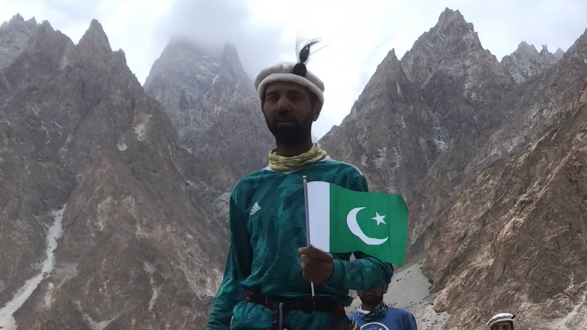 hussainasp's tweet photo. #youmadeusproudjoshi #abduljoshi congratulations for scaling world’s heights Mountain #mountaverest https://t.co/9ZxBR9T75H
