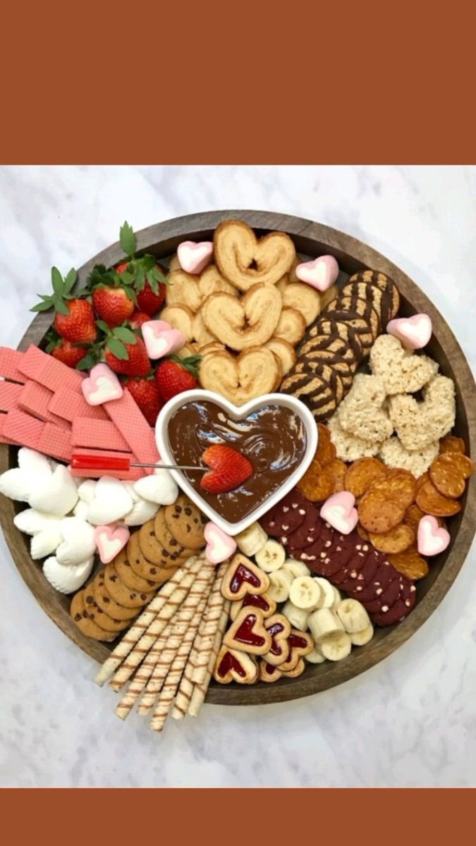 Lexie_ford07's tweet photo. Something sweet for today's video😅🤣 https://t.co/ubdXwdrDLh