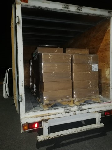 royalegroup's tweet photo. Time Critical shipment from Mexico to Honduras - 40 boxes of automotive parts needed urgently.
#RoyaleInternational #makeithappen2022 #timecriticalservices https://t.co/ujJqHS5U7n