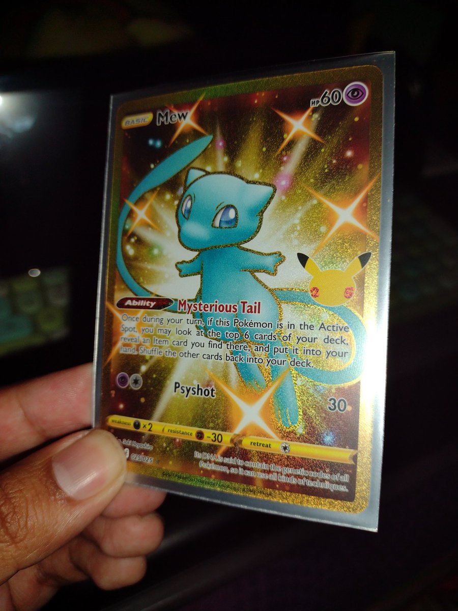 thetomcat_10's tweet photo. And then, there was another Golden Mew. Big thank you to @AspektOnism for the Celebrations Mew Secret rare. And now, there are four! Much appreciated fam! #pokémon #pokemon #pokemonhaul #pokemontcg #pokemonmerch #pokemoncommunity #pokemonfanatic #pokemoncards #winning #mew https://t.co/psx92Qog3C