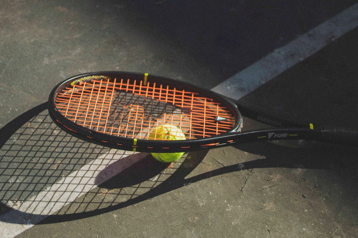 Blending performance and functionality with streetwear fits, Tennis continues to offer a source of inspiration to the world of fashion 🎾