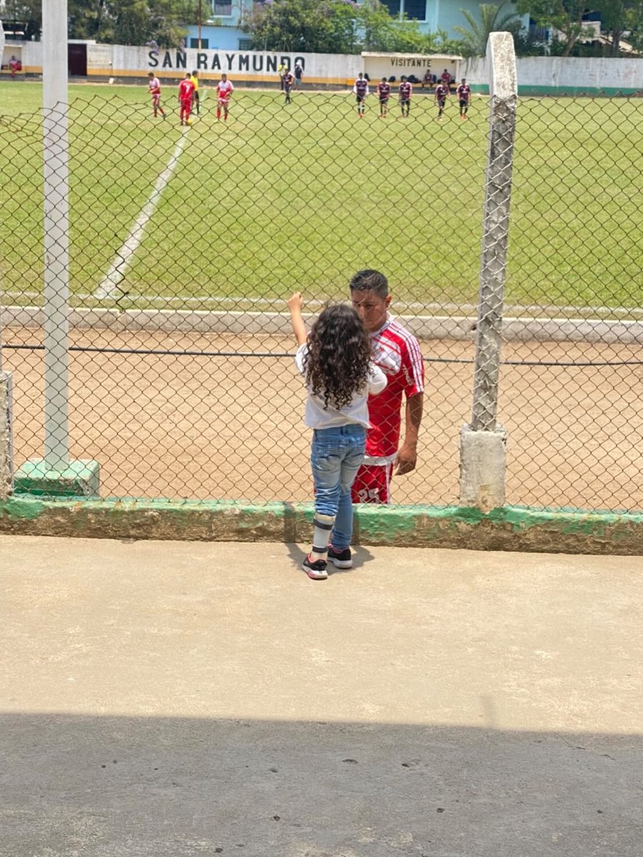 MGORcolo9's tweet photo. Mi fan #1 mi mágica princesa ❤️🤍🖤 #AtlasSR https://t.co/lam8IePzqq