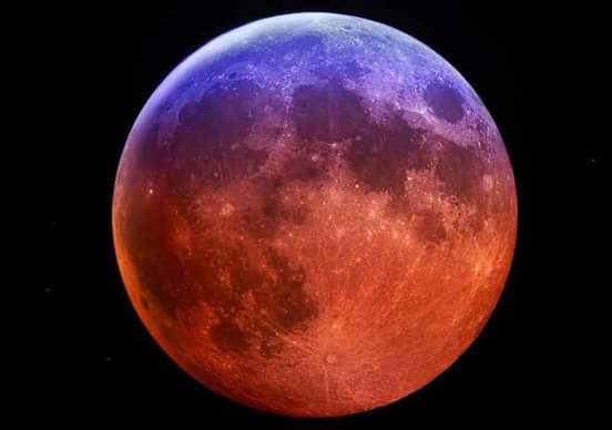 PepeNaranjo1's tweet photo. #Hoy #AlDía #ÚltimaHora #AlMomento #Domingo #15deMayo2022 #Colima #EstadoDeColima #México |🇲🇽 #RepúblicaMexicana #EclipseLunar
#Eclipse

ECLIPSE TOTAL DE LUNA 🌖 https://t.co/ELmVYaOEJB