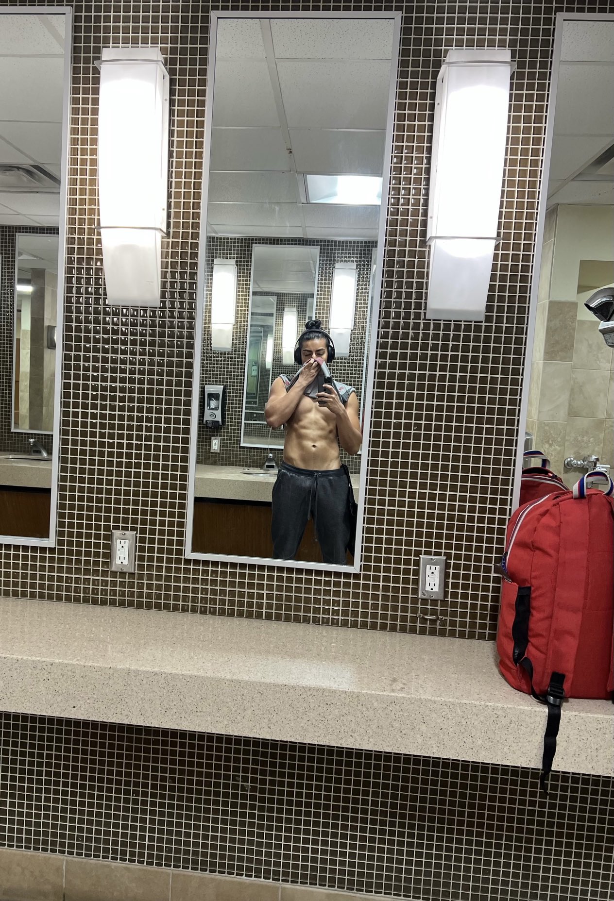 Jason Diaz on Twitter "Single Behavior🫠 https//t.co/Phh1ZdQGxW" / Twitter