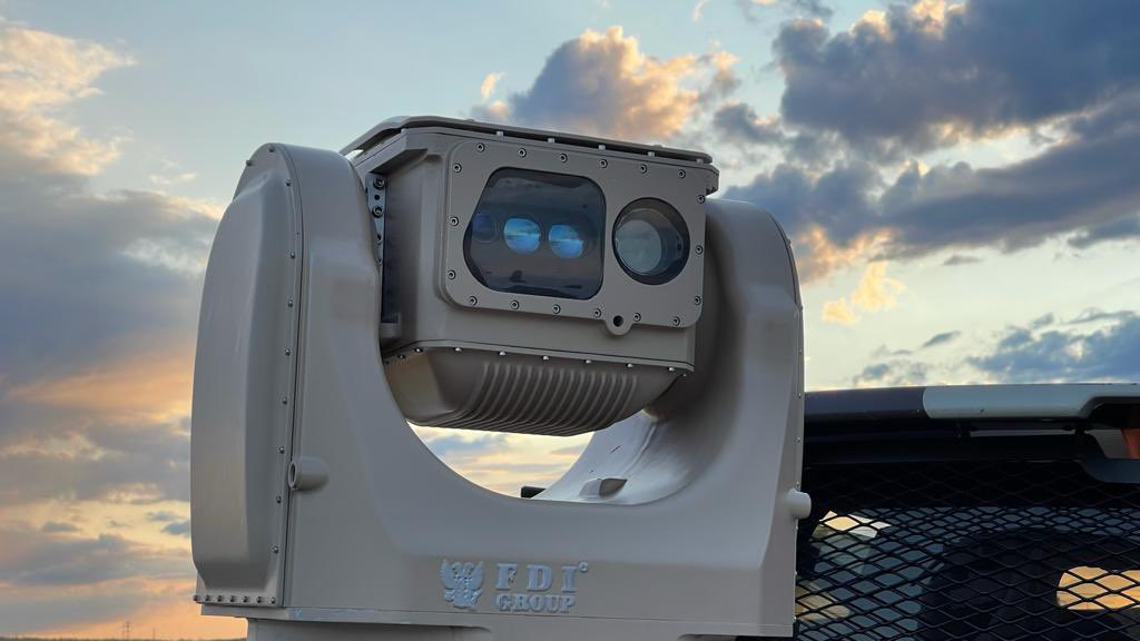 group_fdi's tweet photo. #FDIGROUP FALCON EYE fire control system is easily integrated and  compatible with  Mbts ,armored vehicles , weapon systems and naval weapon systems .#Military #defence https://t.co/qgbqdyHY3R