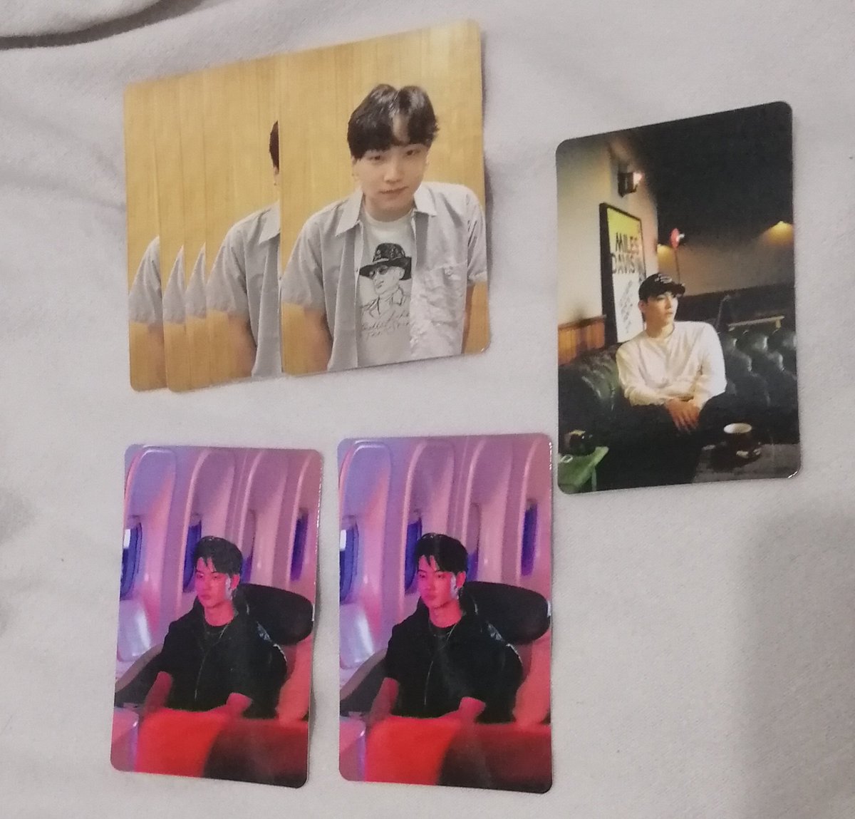 _pie861015's tweet photo. 4 albums left! See photo below for the available POBs. https://t.co/ujPFihBr3C