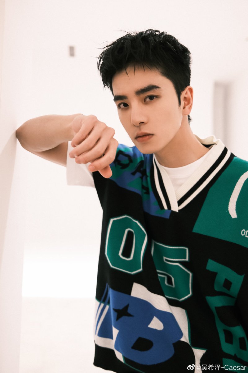 CaesarWuPH_'s tweet photo. 吴希泽-Caesar Weibo Update

OOTD! 💛

#CaesarWu
#WuXiZe
#CaesarWuPH
#WuXiZePH
#吴希泽 https://t.co/HSPfmCWT71