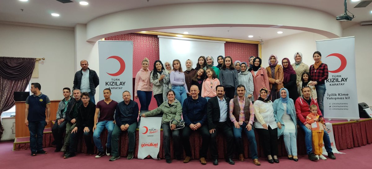 Türk Kızılay Kadın Karatay (@KzlayKadnKarat1) on Twitter photo 2022-05-16 05:17:13 'Kendine Bir İyilik Yap'projesi kapsamında Çağ Üniversitesi işbirliğiyle düzenlenen'İletişim Sanatı'eğitimni gönüllülerimizin katılımıyla tamamladık. Mersin'den Konya'ya gelen Eğitmenimiz Sayın Prof.Dr.Murat KOÇ ve Çağ Üniversitesine değerli katkılarından dolayı teşekkür ederiz 'Kendine Bir İyilik Yap'projesi kapsamında Çağ Üniversitesi işbirliğiyle düzenlenen'İletişim Sanatı'eğitimni gönüllülerimizin katılımıyla tamamladık. Mersin'den Konya'ya gelen Eğitmenimiz Sayın Prof.Dr.Murat KOÇ ve Çağ Üniversitesine değerli katkılarından dolayı teşekkür ederiz