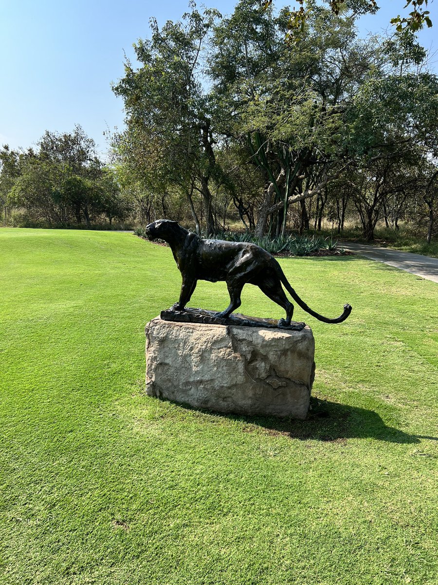 PierreVos's tweet image. What a privilege to play this course.