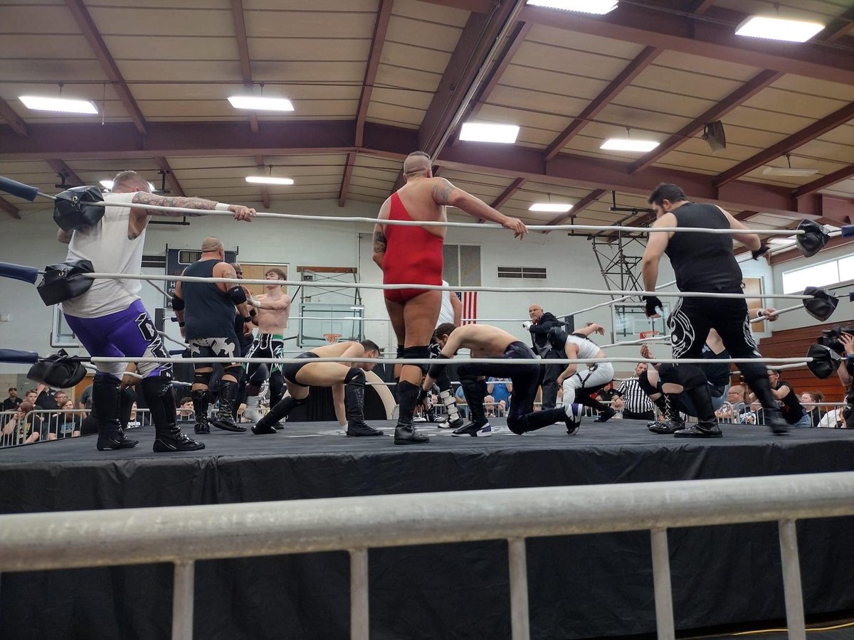 ASWAslam's tweet photo. We here at the ASWA would like to thank each and everyone who was in Wooster, Ohio Saturday night and showed their support for Autism Awareness! We appreciate you all! 
See you June 4th in Mansfield, Ohio for Live Pro Wrestling: ASWA Eruption 2022!
#ASWALive #ASWA https://t.co/08rP7o7efW