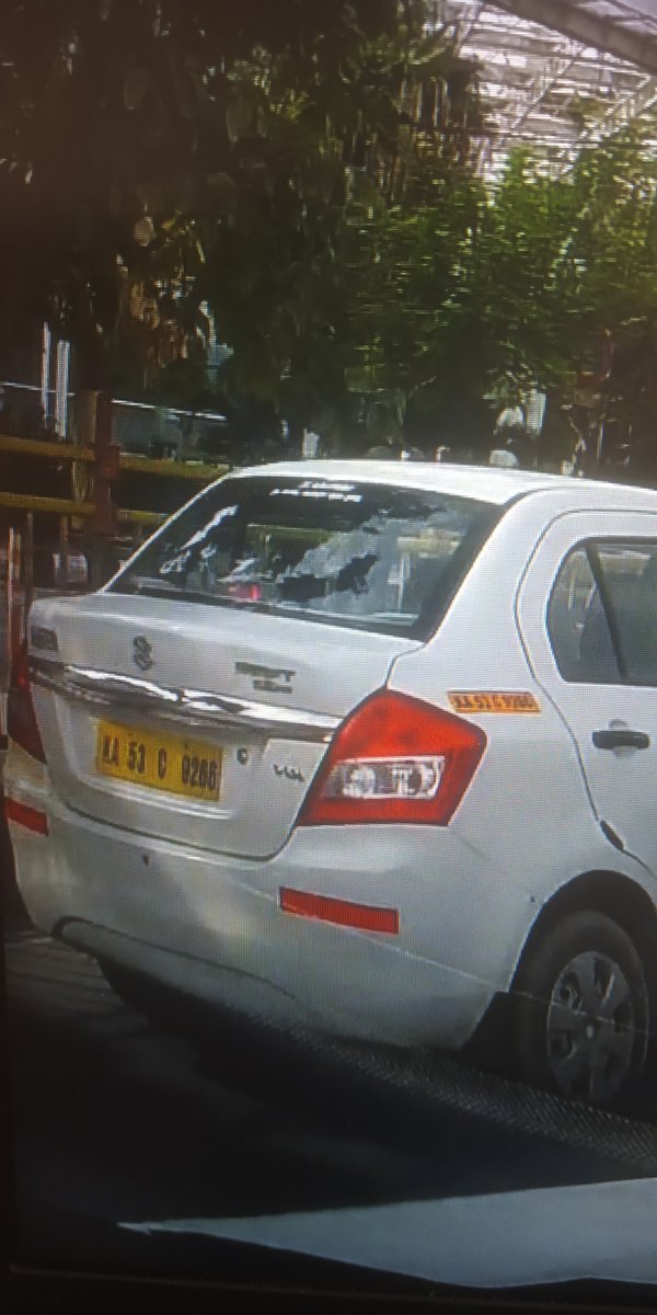 MaheshMohanMU's tweet photo. @blrcitytraffic @BlrCityPolice Additional photos added https://t.co/ehPl8cusgv