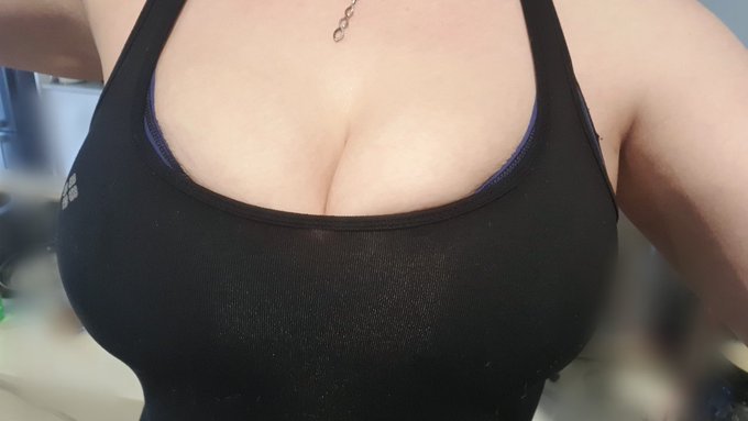 Me and my giant tiddies need new workout clothes. Also, I bought new work out bras yesterday and you<a href="/tag/bikini"class="tags"><span>#bikini</span></a><a href="/tag/porn"class="tags"><span>#porn</span></a><a href="/tag/xxx"class="tags"><span>#xxx</span></a><a href="/tag/pawg"class="tags"><span>#pawg</span></a><a href="/tag/bigtits"class="tags"><span>#bigtits</span></a><a href="/tag/camgirls"class="tags"><span>#camgirls</span></a><a href="/tag/customvideos"class="tags"><span>#customvideos</span></a>