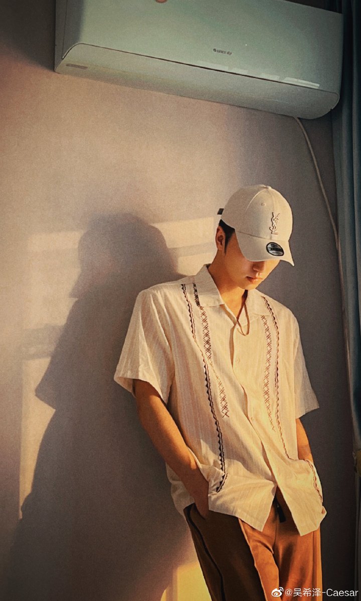CaesarWuPH_'s tweet photo. 吴希泽-Caesar Weibo Update

🧢💛

#CaesarWu
#WuXiZe
#CaesarWuPH
#WuXiZePH
#吴希泽 https://t.co/GgKt8dwDeD