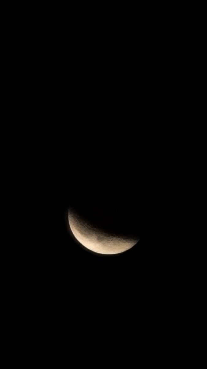 CruzyNitro's tweet photo. #supermooneclipse #EclipseLunar #austintx https://t.co/wJH38dtLk0