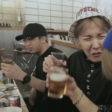 mhereonlyforbts's tweet photo. BRINGING BACK WHEN BTS WERE DRINKING DURING BURN THE STAGE AND THE DIFFERENCE BETWEEN YOONJIN AND NAMSEOK STILL SENDS... WHICH ONE ARE YOU? https://t.co/g6BixmkS28