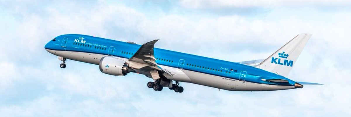 CValencianaTB's tweet photo. Cada vez más hay que tomar conciencia de la preservación del Medio Ambiente. @KLM_ES, uno de los patrocinadores del #CVTB5 es una apuesta segura de empresas que tienen en cuenta los #ODS. 

#KLMVuelaSostenible #FlyKLM2022 #Visitgandia https://t.co/eMQN1pI3iC