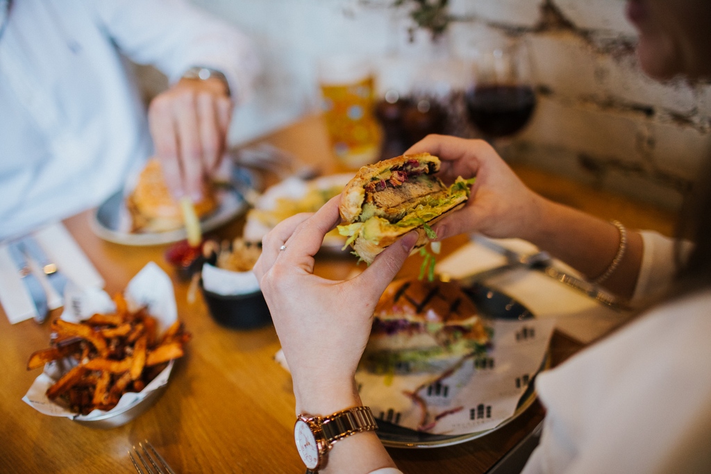 Juicy burgers...buttermilk chicken, BBQ pulled jackfruit, dry ages beef. Take your pick.