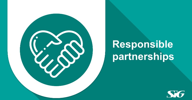 SIGplc's tweet photo. Today, we’ve announced five sustainability commitments across SIG. These targets demonstrate our determination to make a positive difference in our own operations &amp; to drive #ClimateAction in the construction supply chain. Swipe to find out more 👇